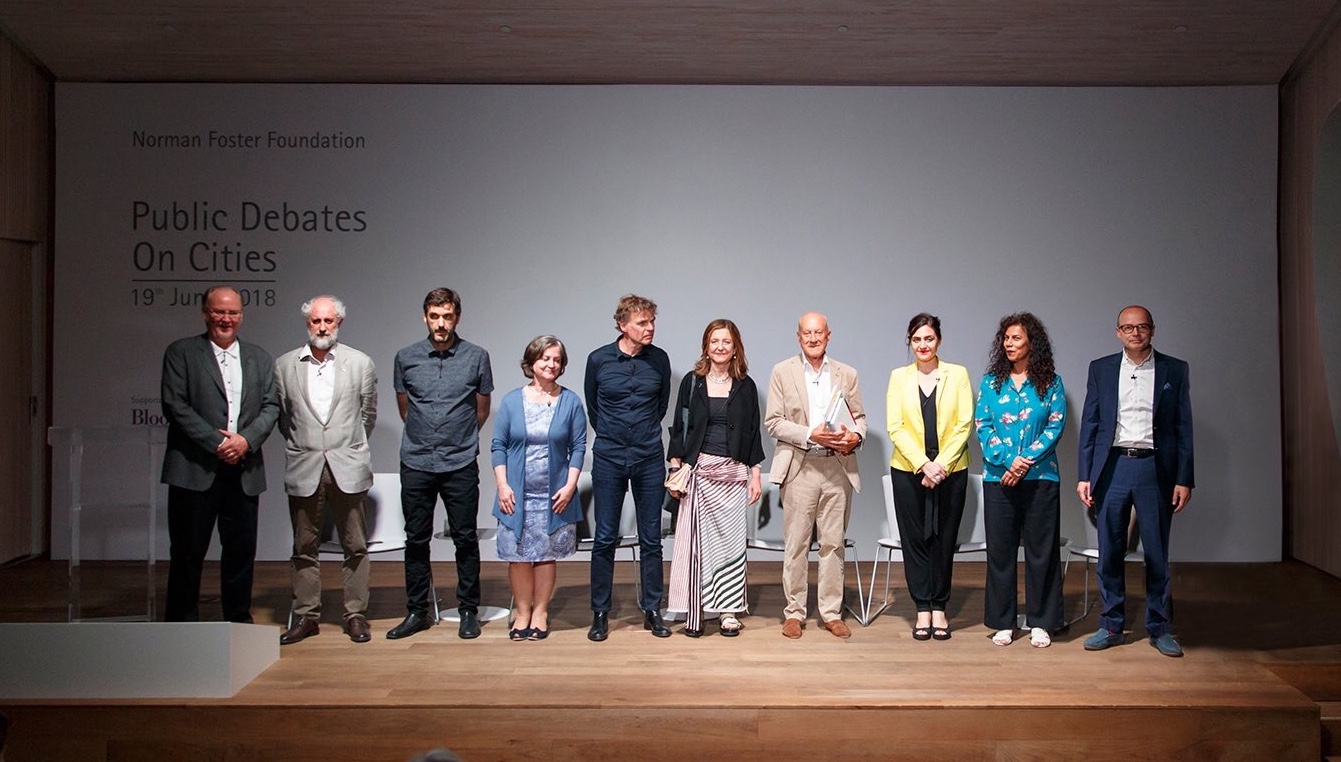 051332FF-D2CE-4794-93E1-209EC7673F5F